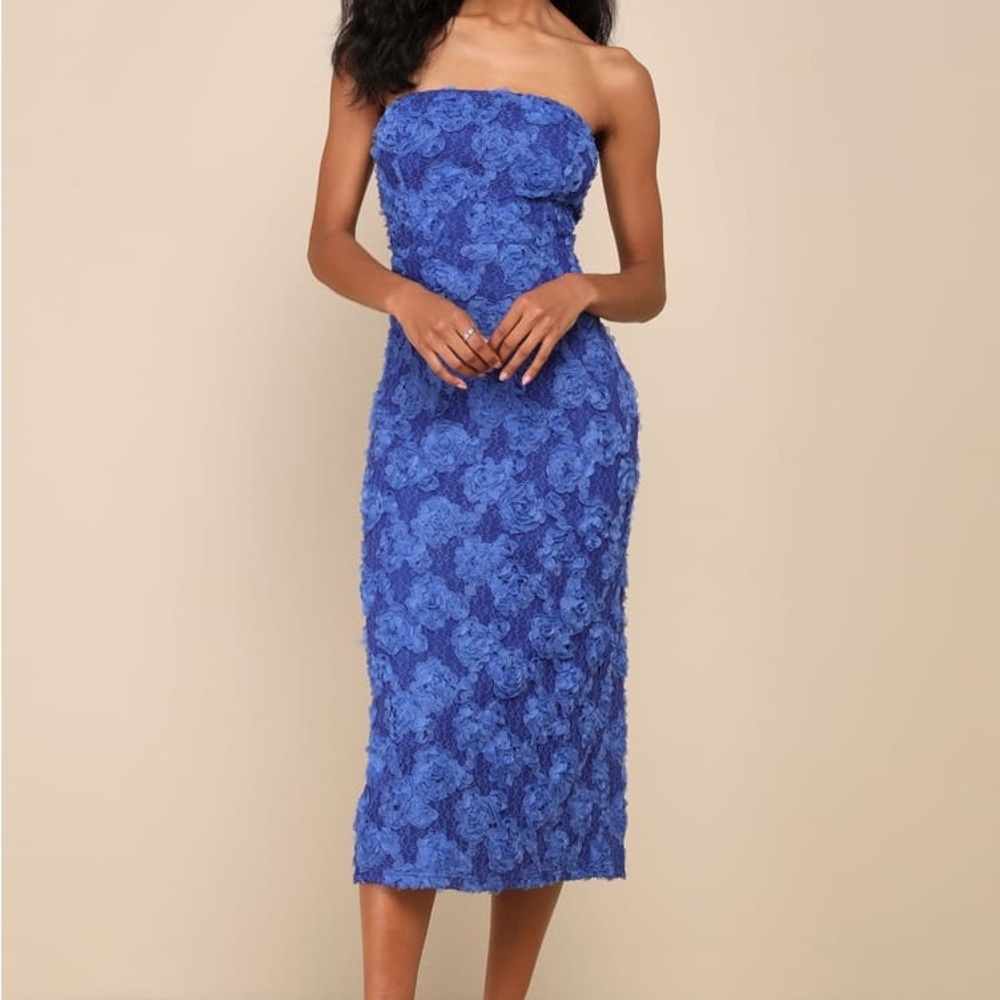 Flawless Perfection Blue Floral Applique Strapless Midi Dress
